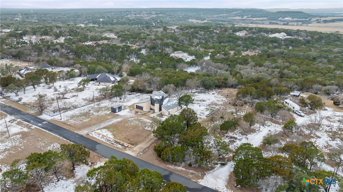 7114 N Lakeview Drive