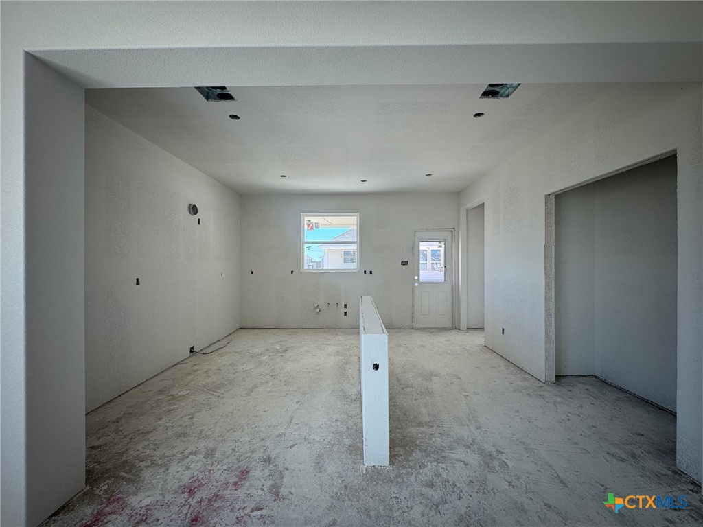 8011 Timber Hollow Lane
