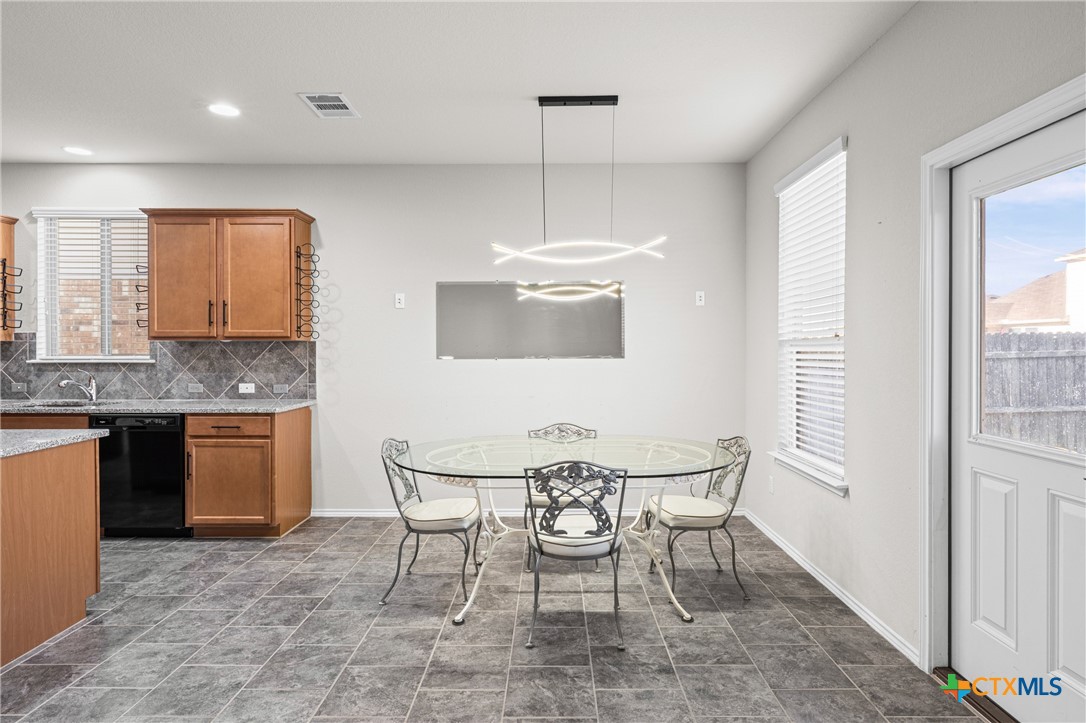 1214 Daffodil Drive