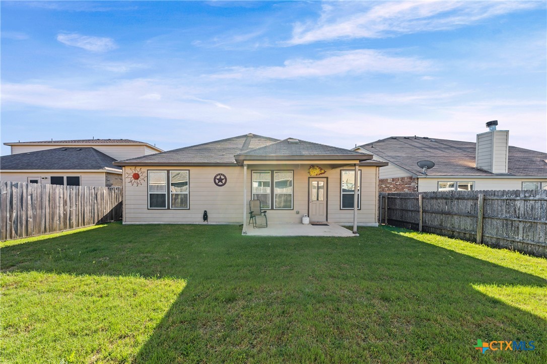 1214 Daffodil Drive