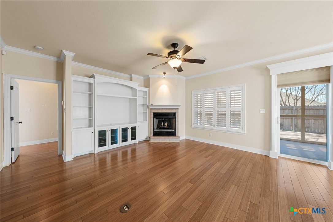 1504 Wisteria Lane
