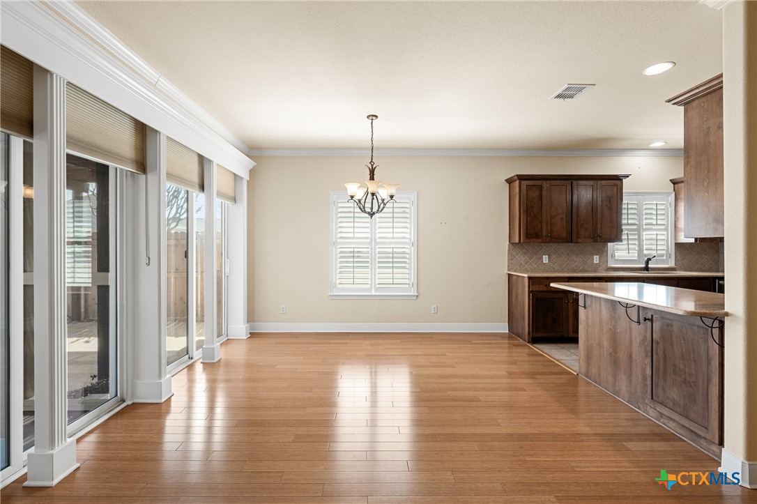 1504 Wisteria Lane