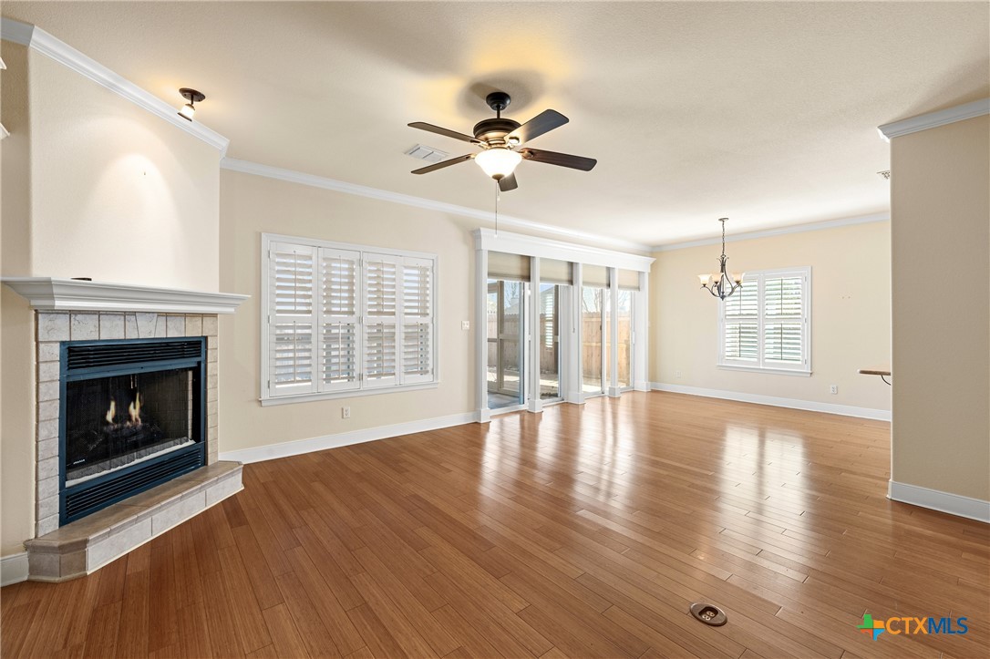 1504 Wisteria Lane