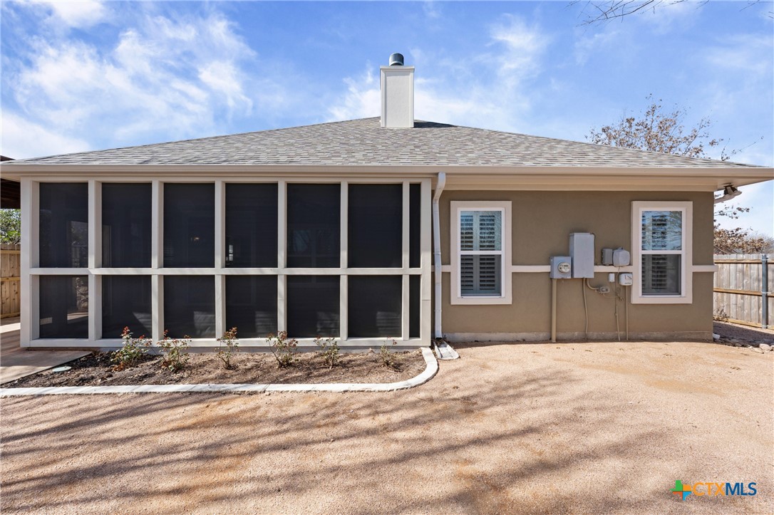1504 Wisteria Lane