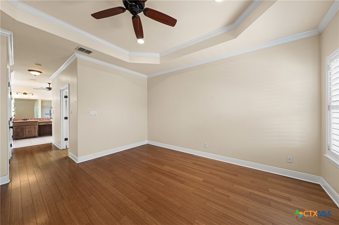 1504 Wisteria Lane