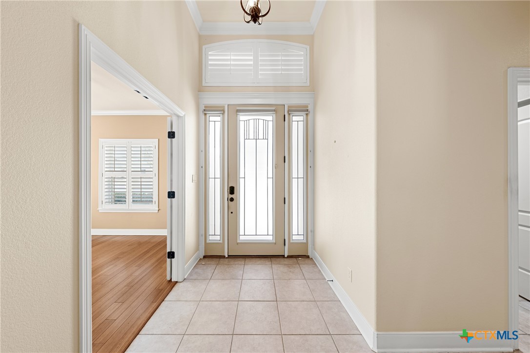 1504 Wisteria Lane