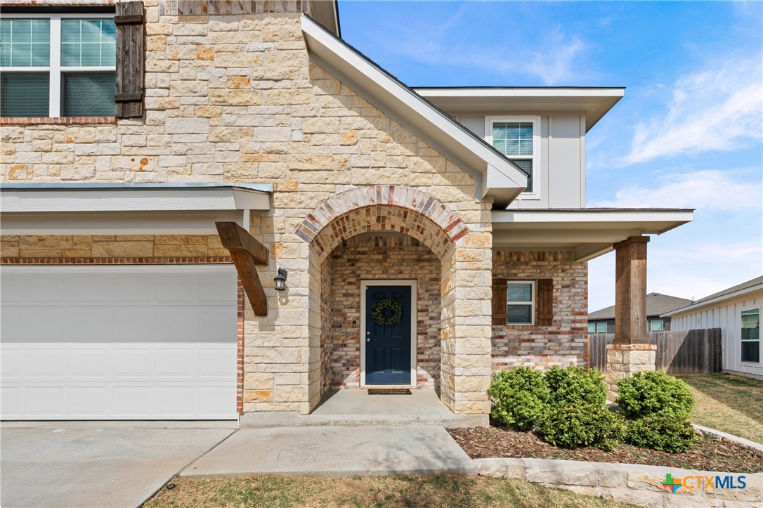 7468 Mossy Ridge Lane