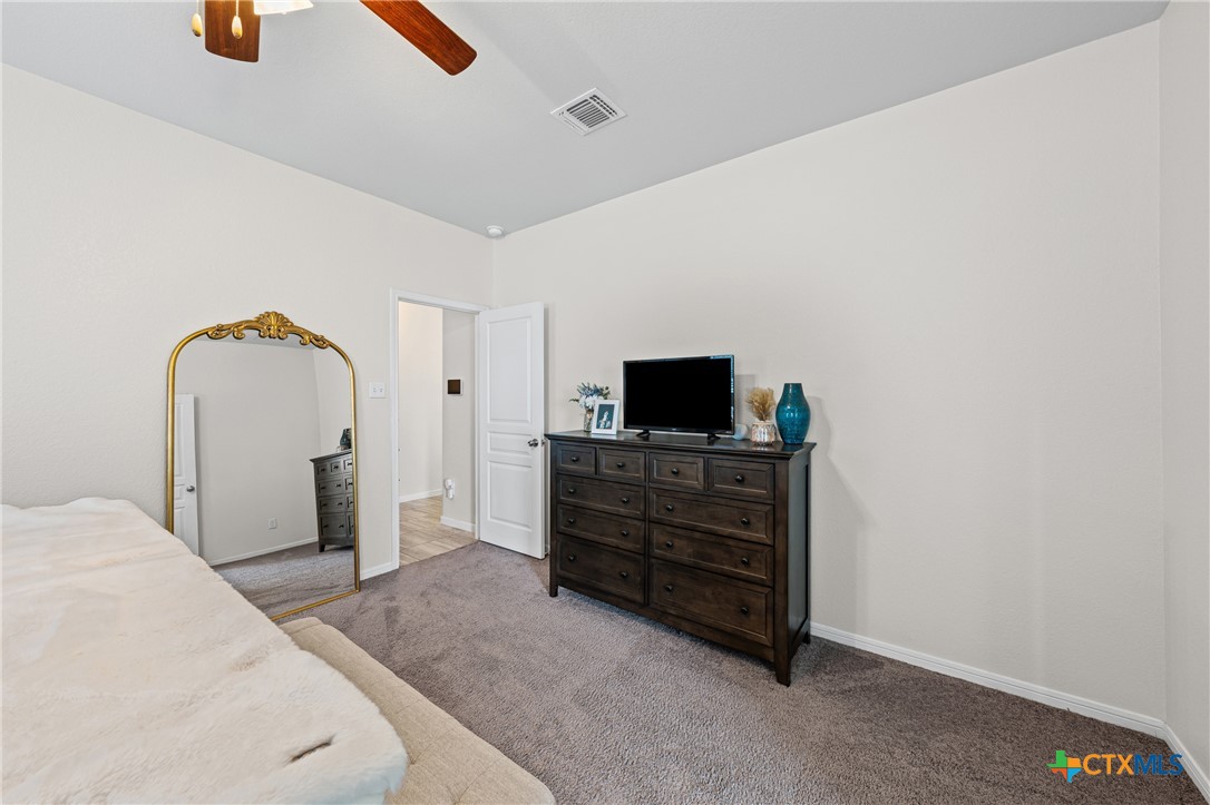 815 Cross Drive