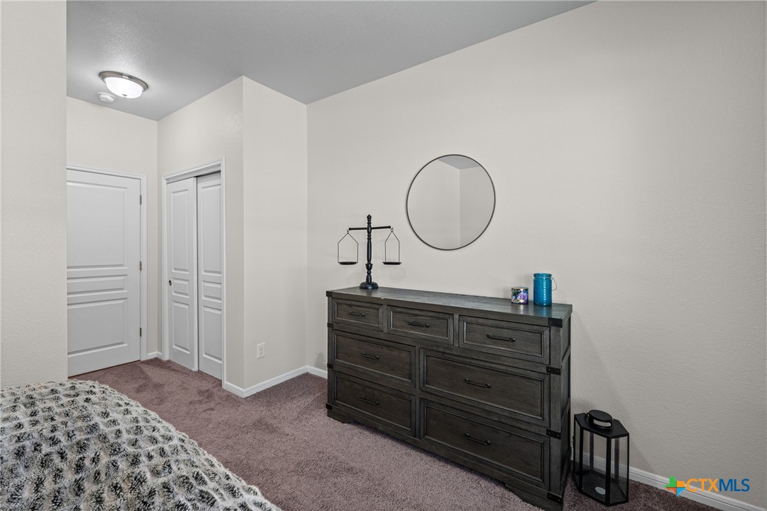 815 Cross Drive