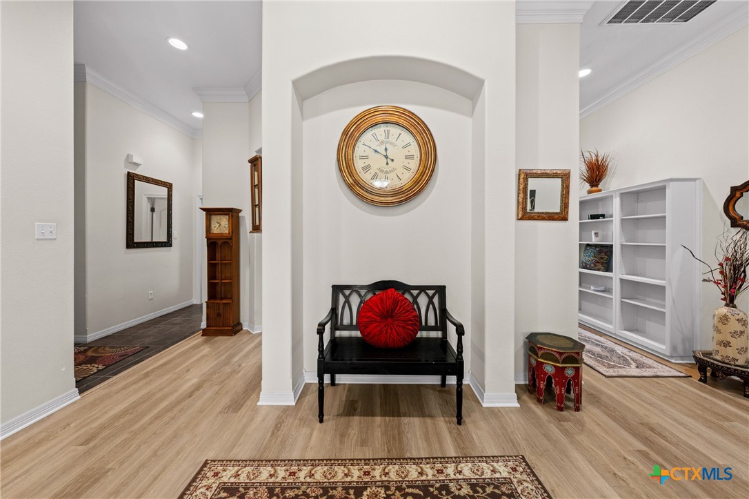 5913 Turtle Creek Trail