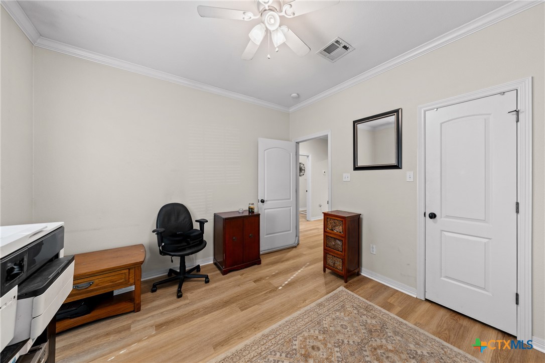 5913 Turtle Creek Trail