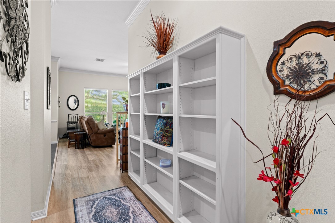 5913 Turtle Creek Trail