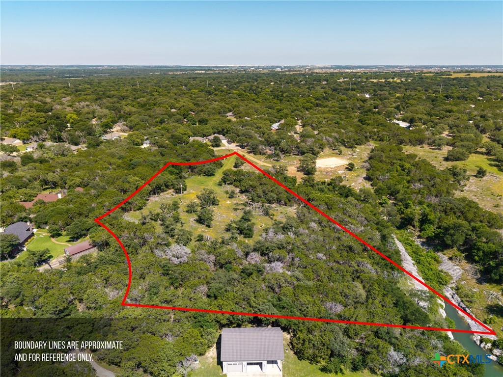 31 Artesian Drive