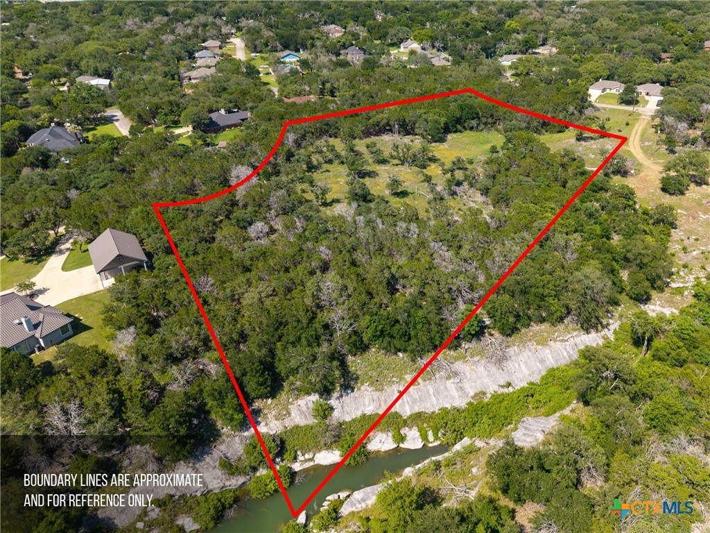 31 Artesian Drive