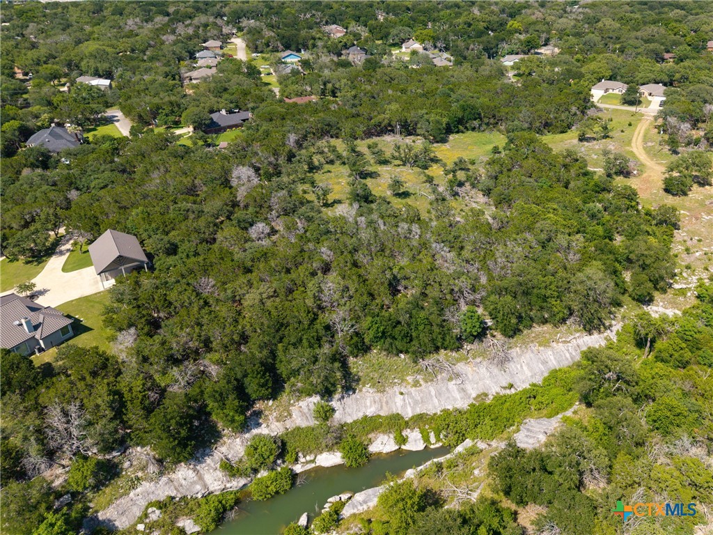 31 Artesian Drive