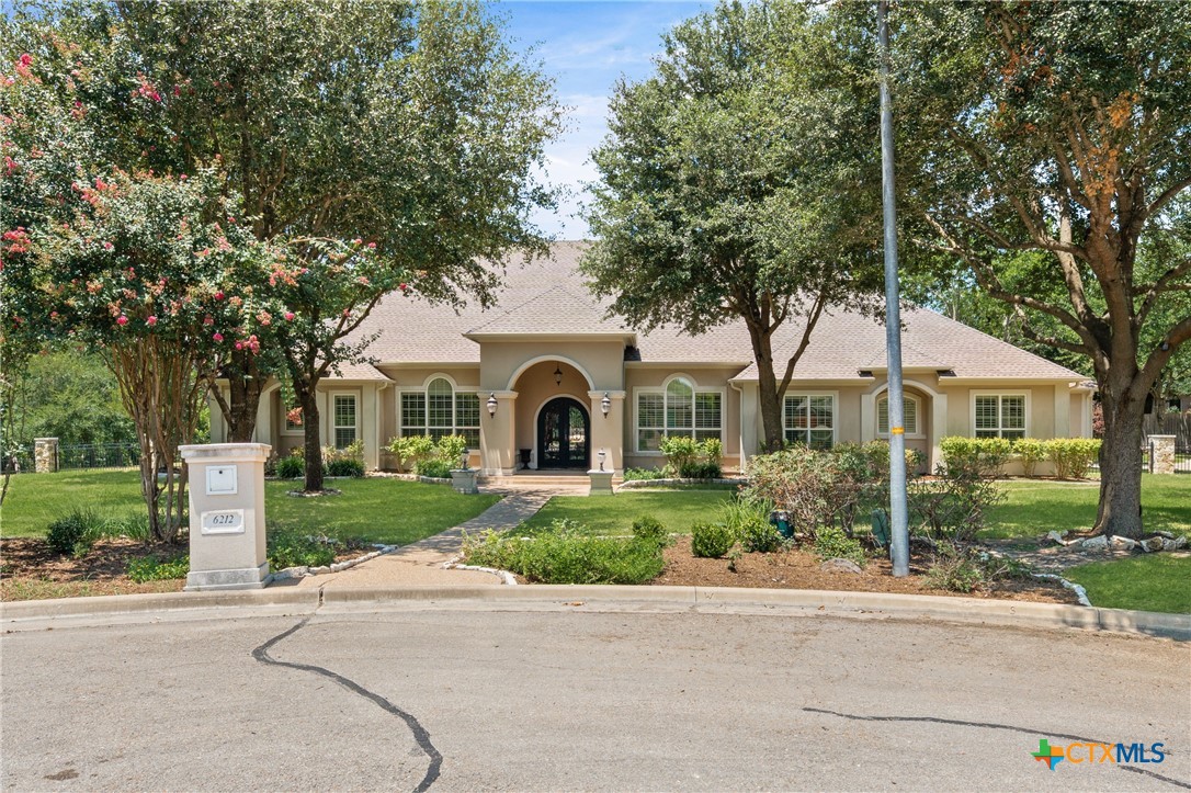 6212 Wooded Creek Cove