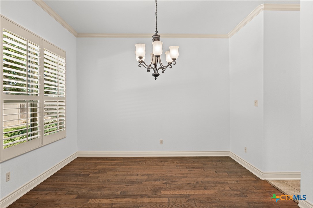 6212 Wooded Creek Cove