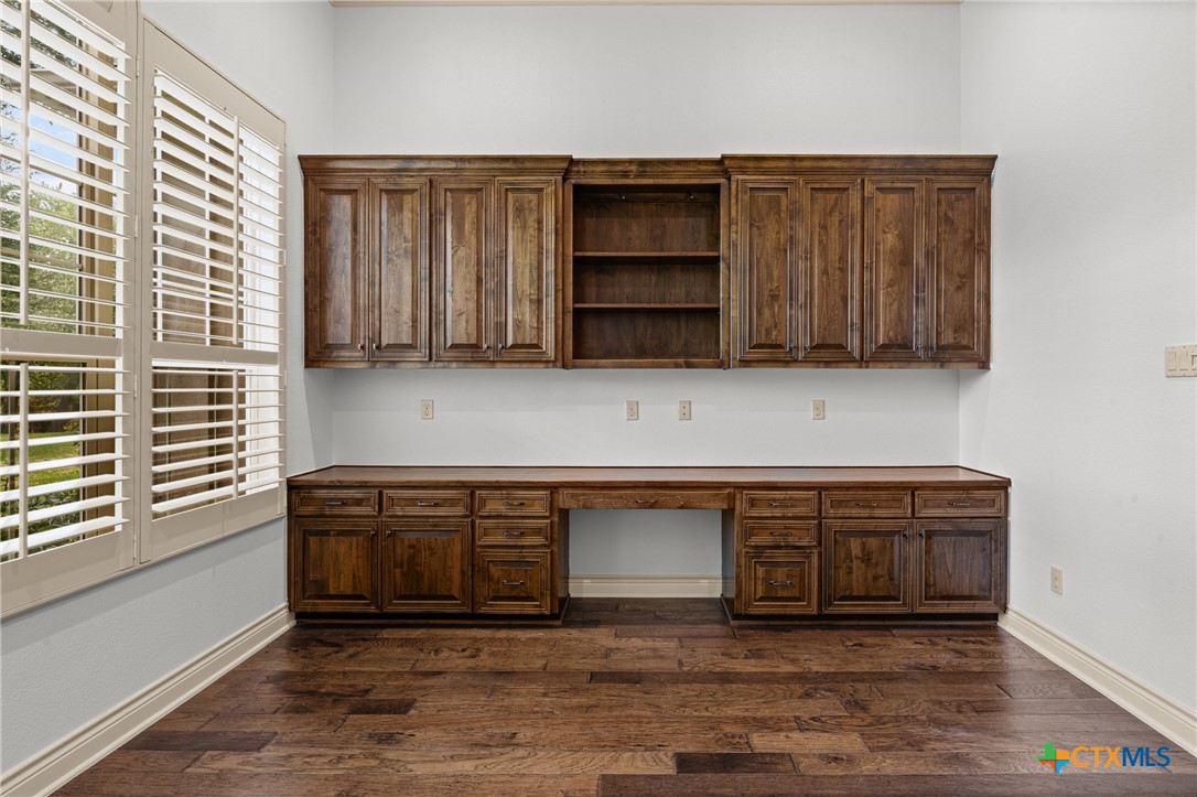 6212 Wooded Creek Cove