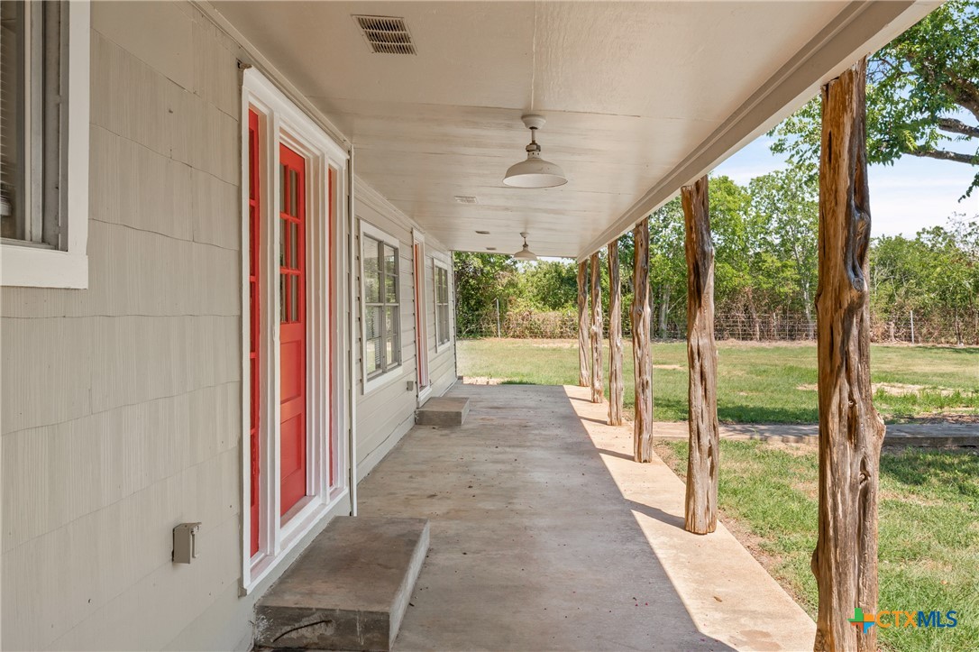 3206 W Nugent Avenue