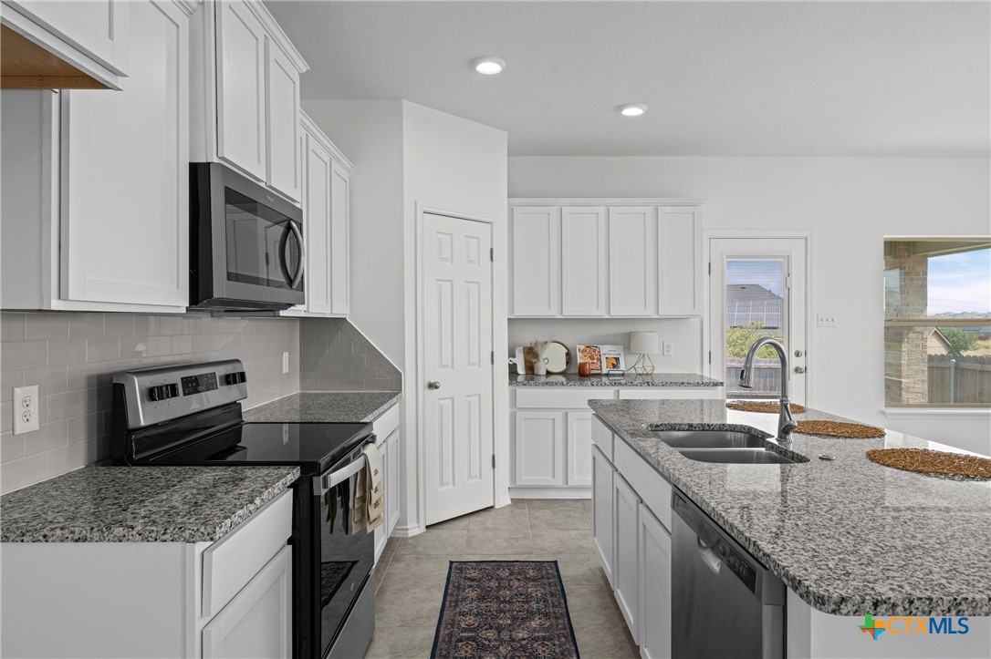 8618 Stonehollow Drive