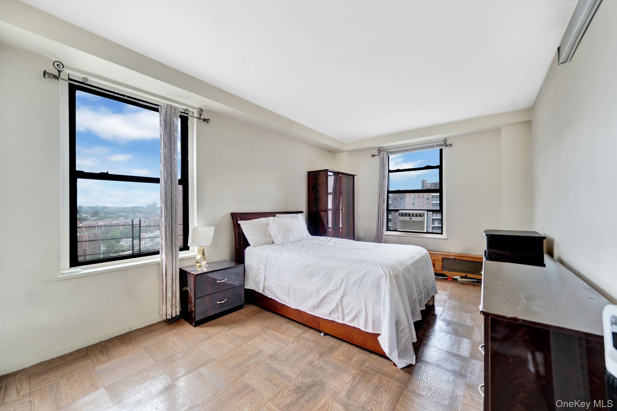 61-15 98th Street Unit: 16H