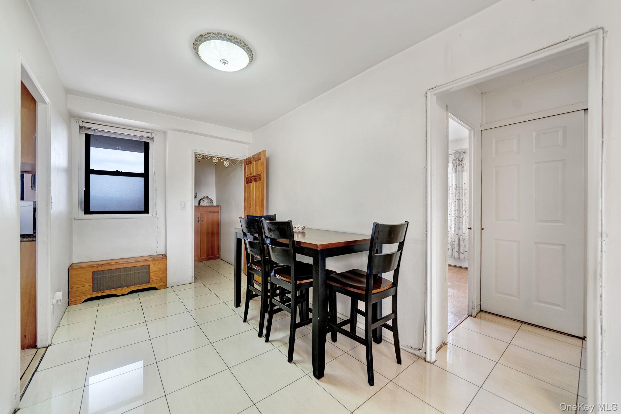 61-15 98th Street Unit: 16H