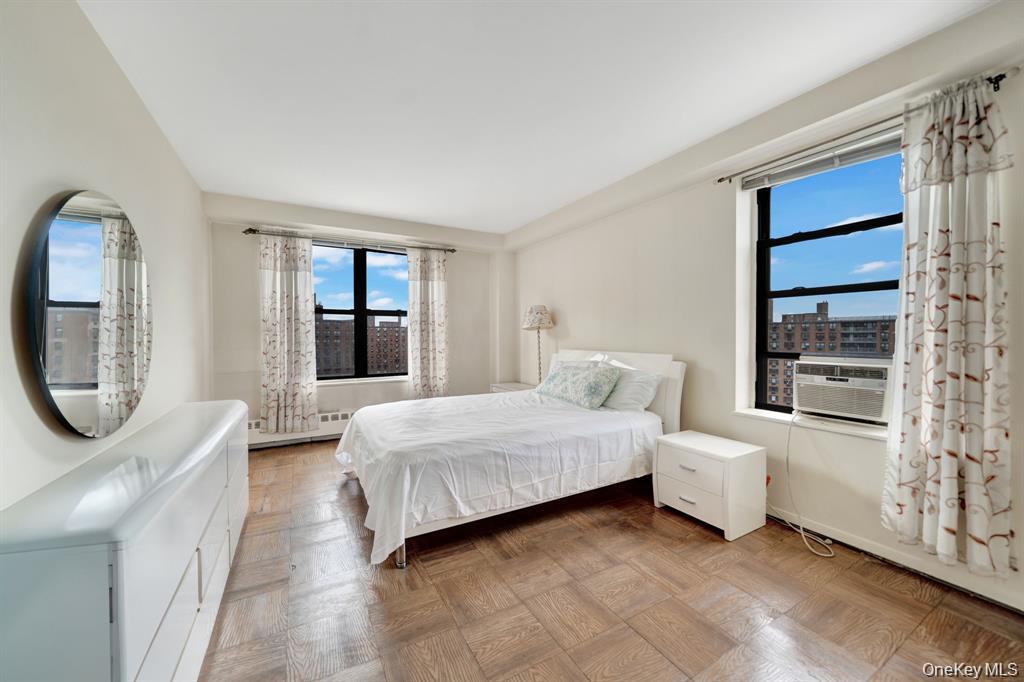 61-15 98th Street Unit: 16H