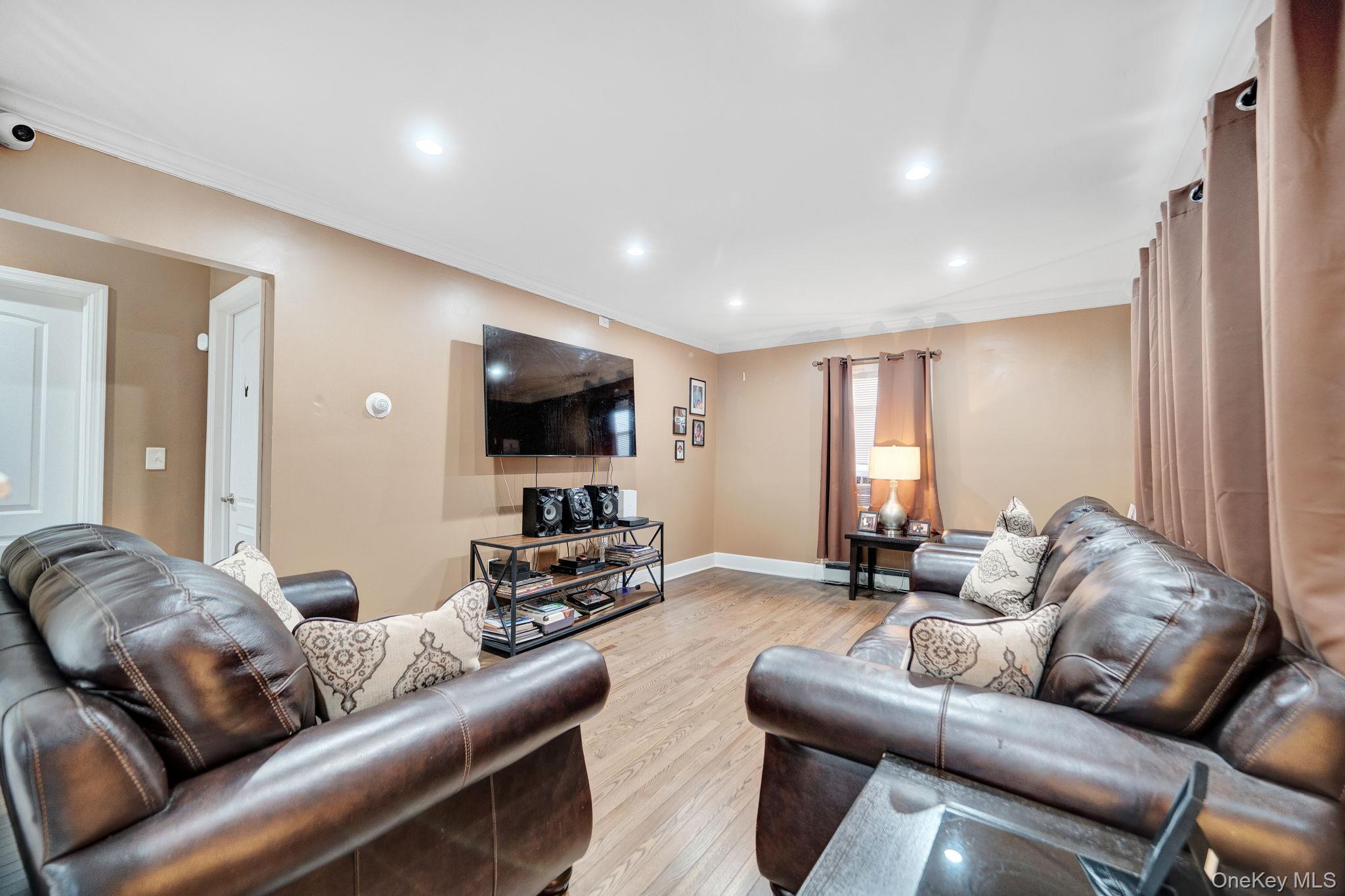 258 Fairview Boulevard