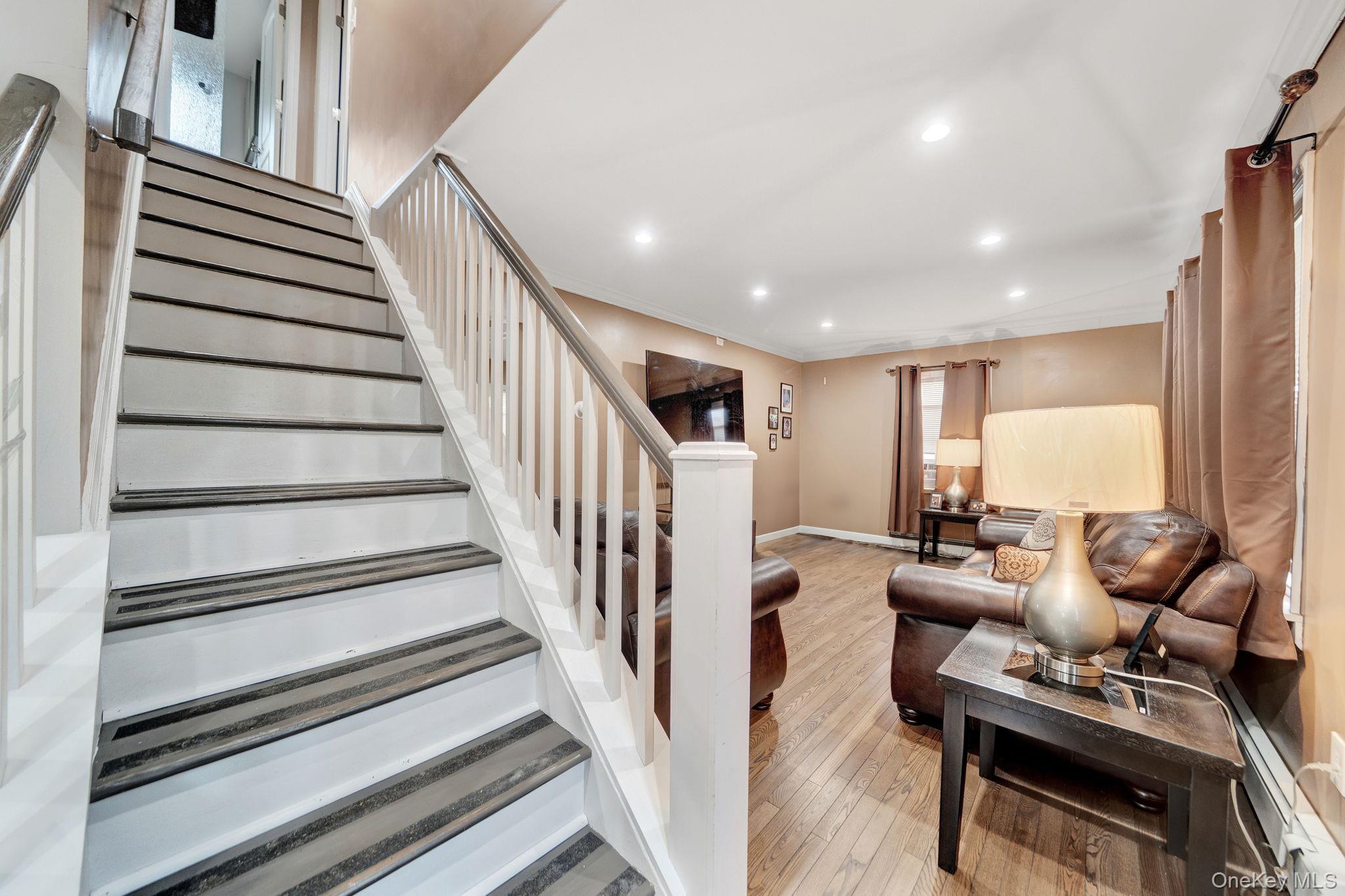 258 Fairview Boulevard