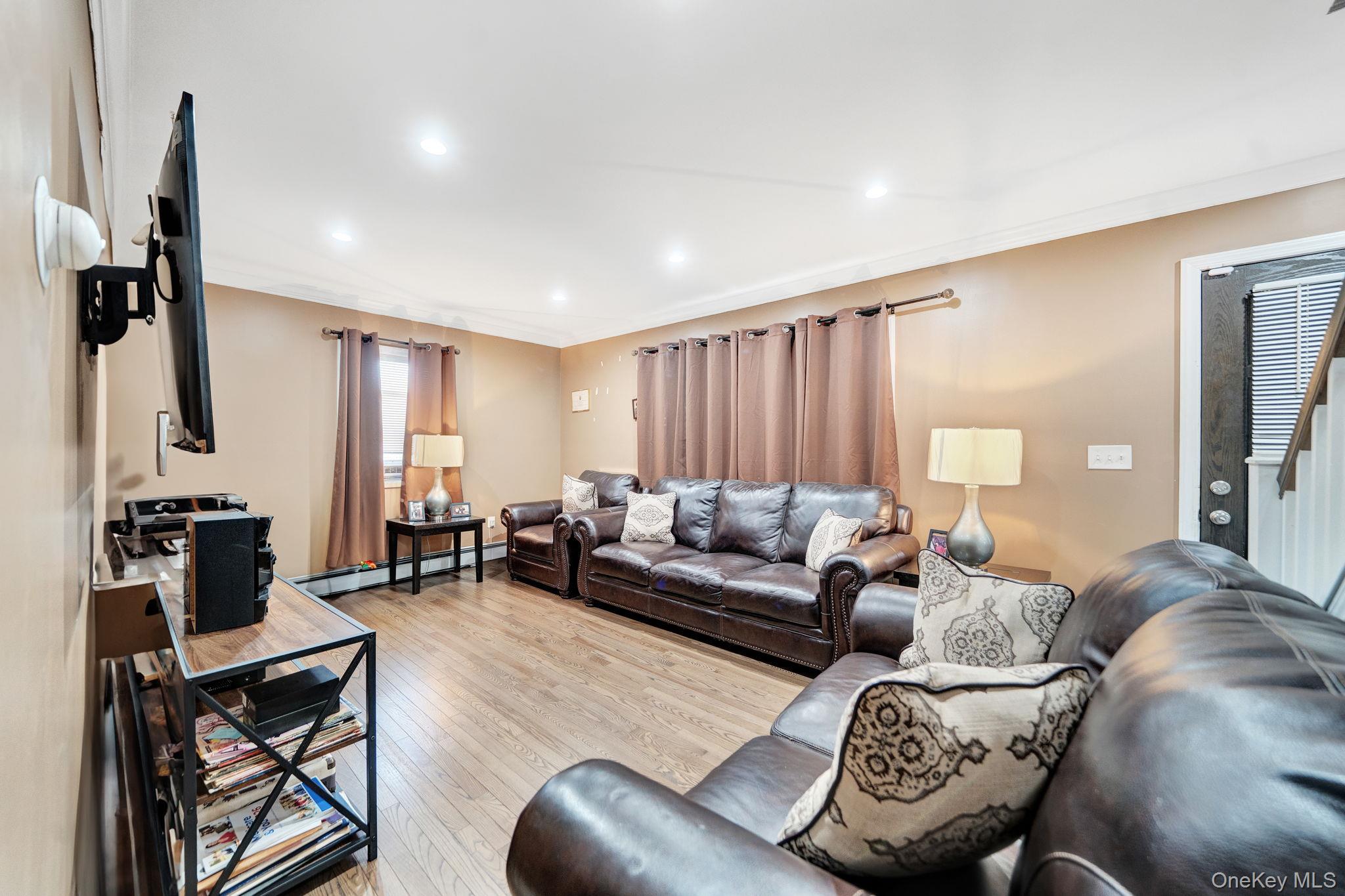258 Fairview Boulevard