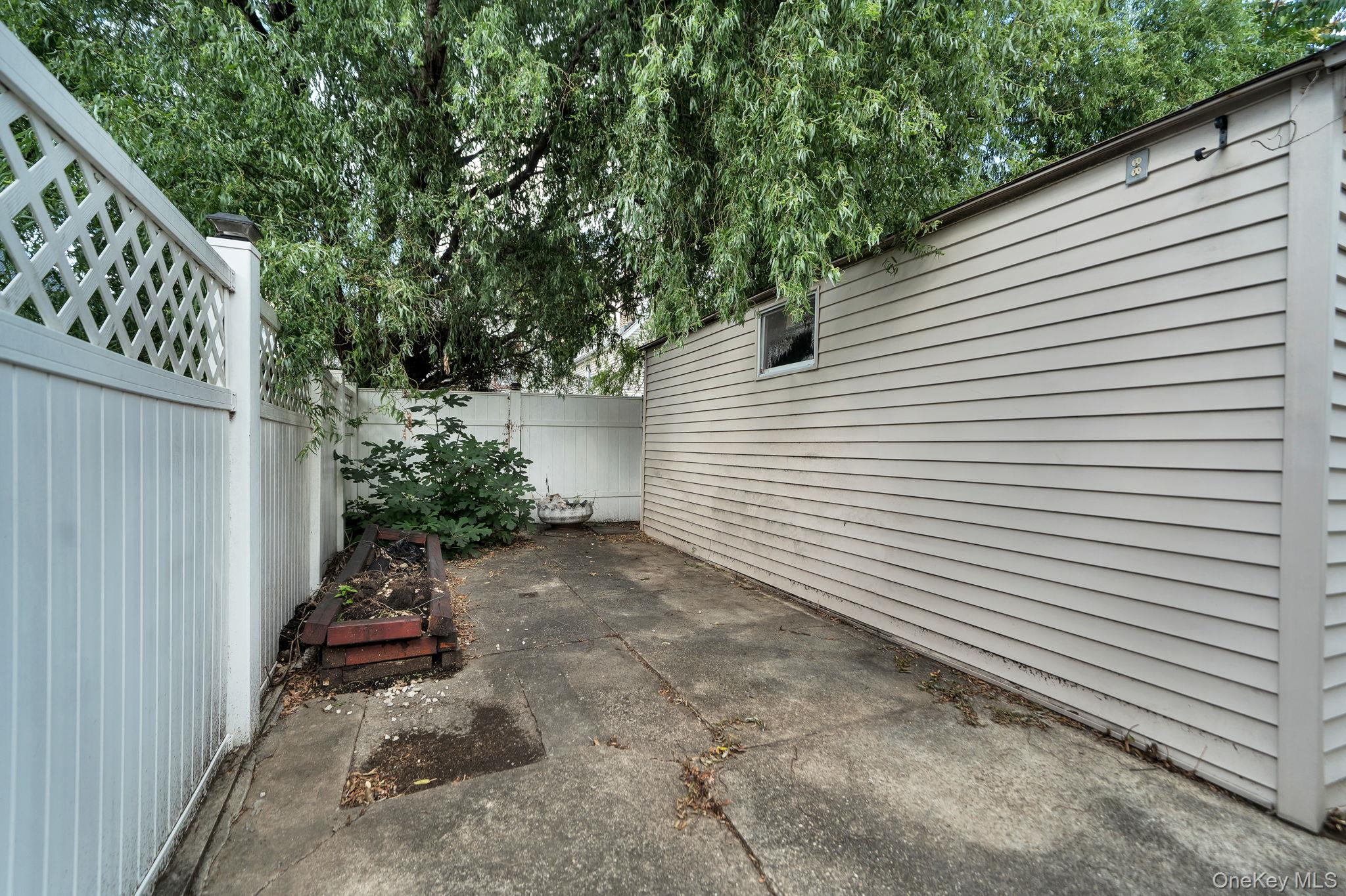 61-43 Wetherole Street