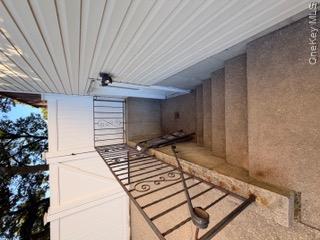 19 Summit Place
