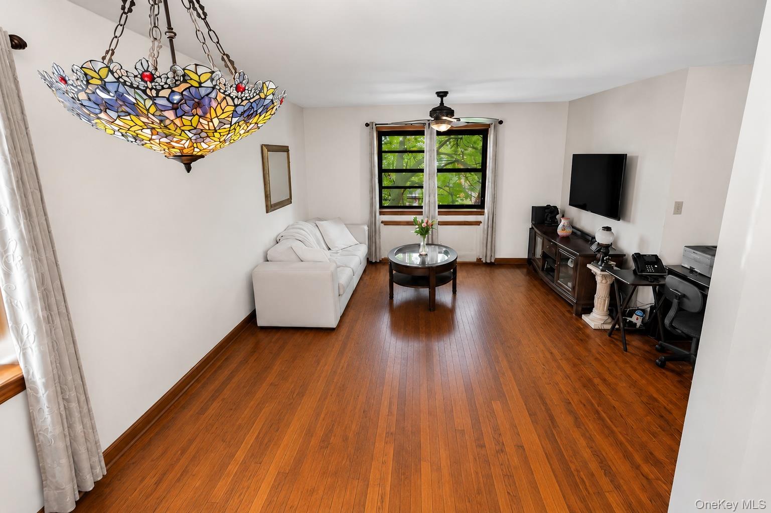 218-12 43rd Avenue Unit: 2E