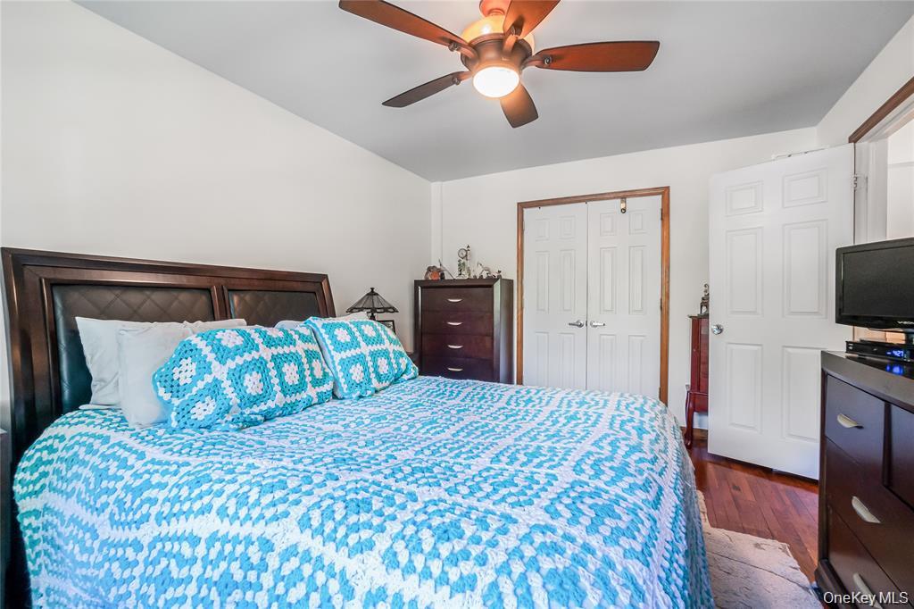218-12 43rd Avenue Unit: 2E