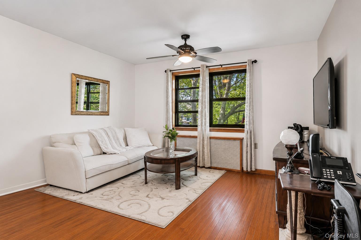 218-12 43rd Avenue Unit: 2E
