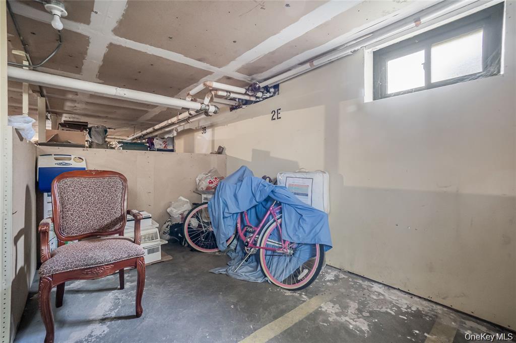 218-12 43rd Avenue Unit: 2E