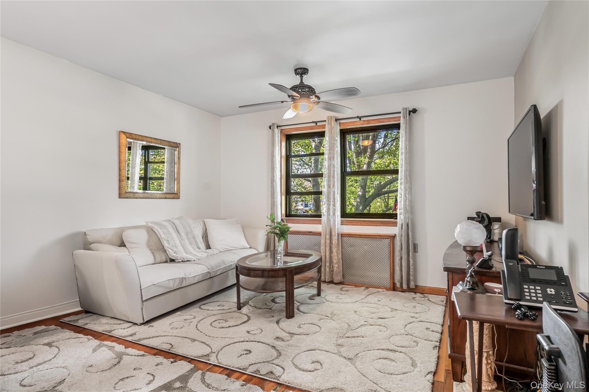 218-12 43rd Avenue Unit: 2E