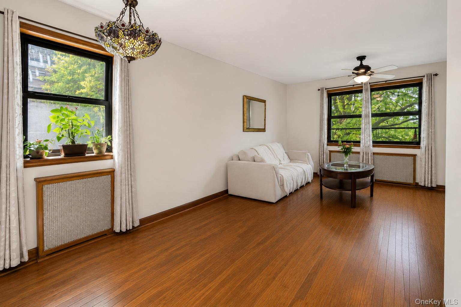 218-12 43rd Avenue Unit: 2E