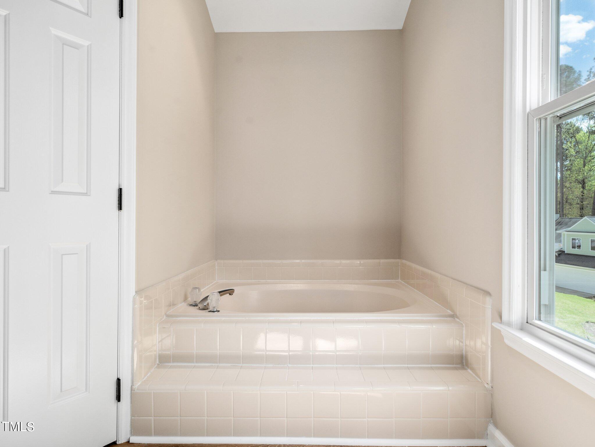 114 Mcintire Lane