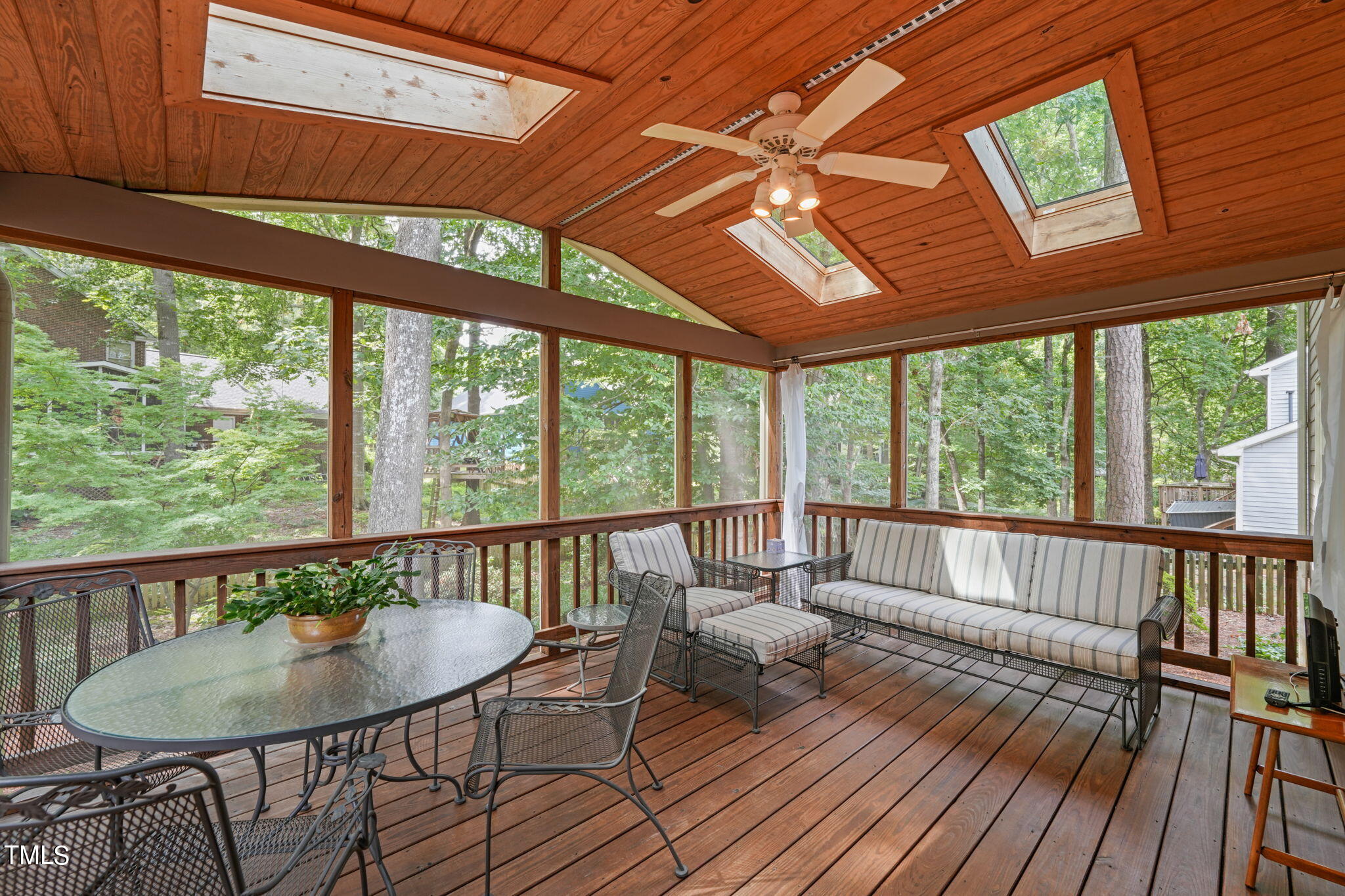 203 Trackers Road