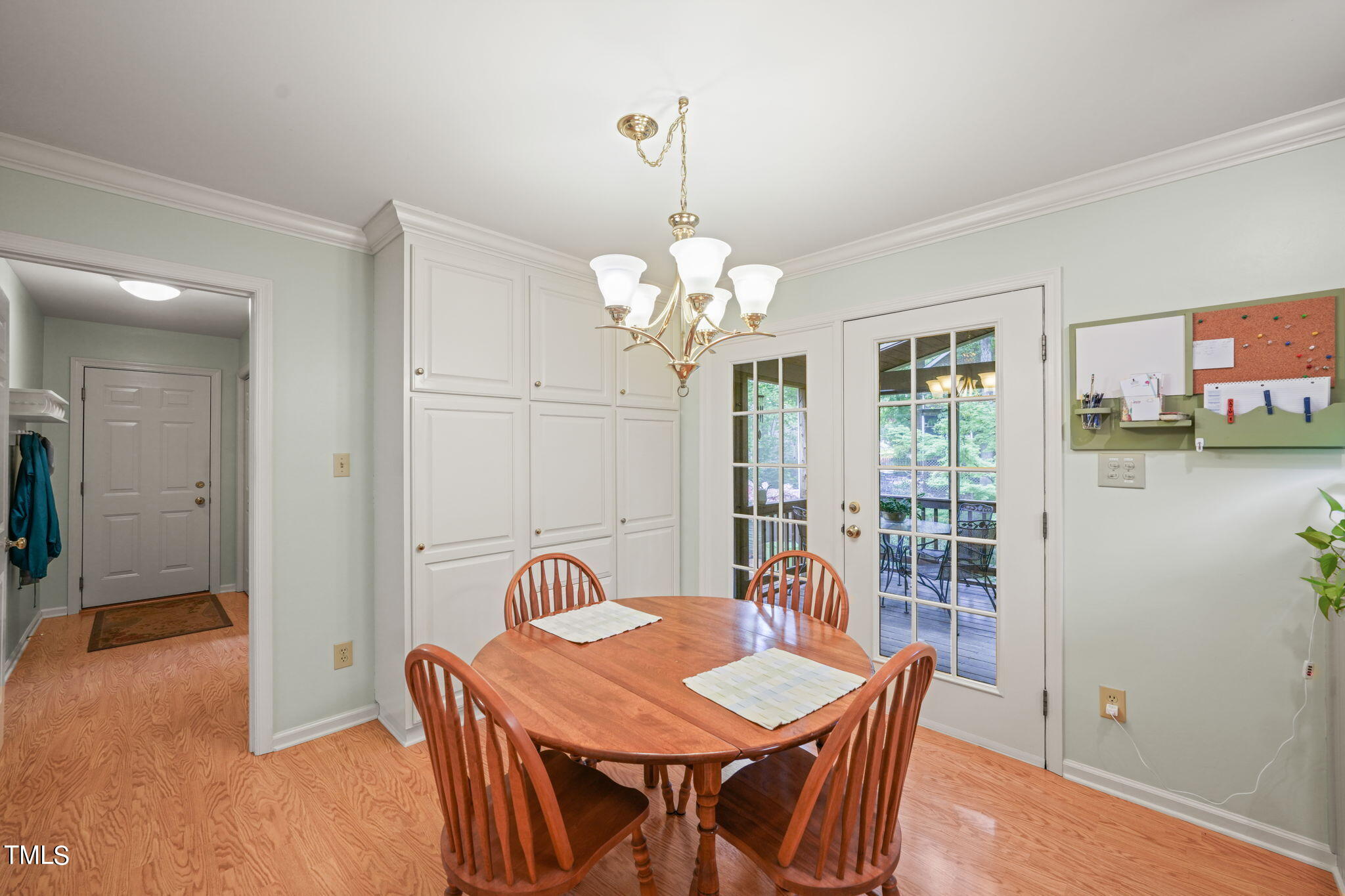 203 Trackers Road