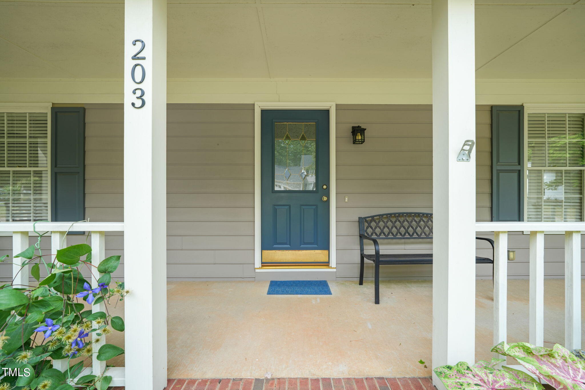 203 Trackers Road