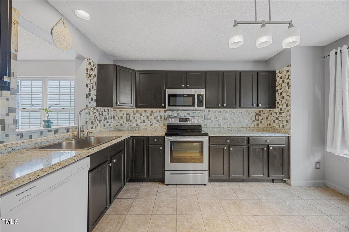 210 Climbing Ivy Court