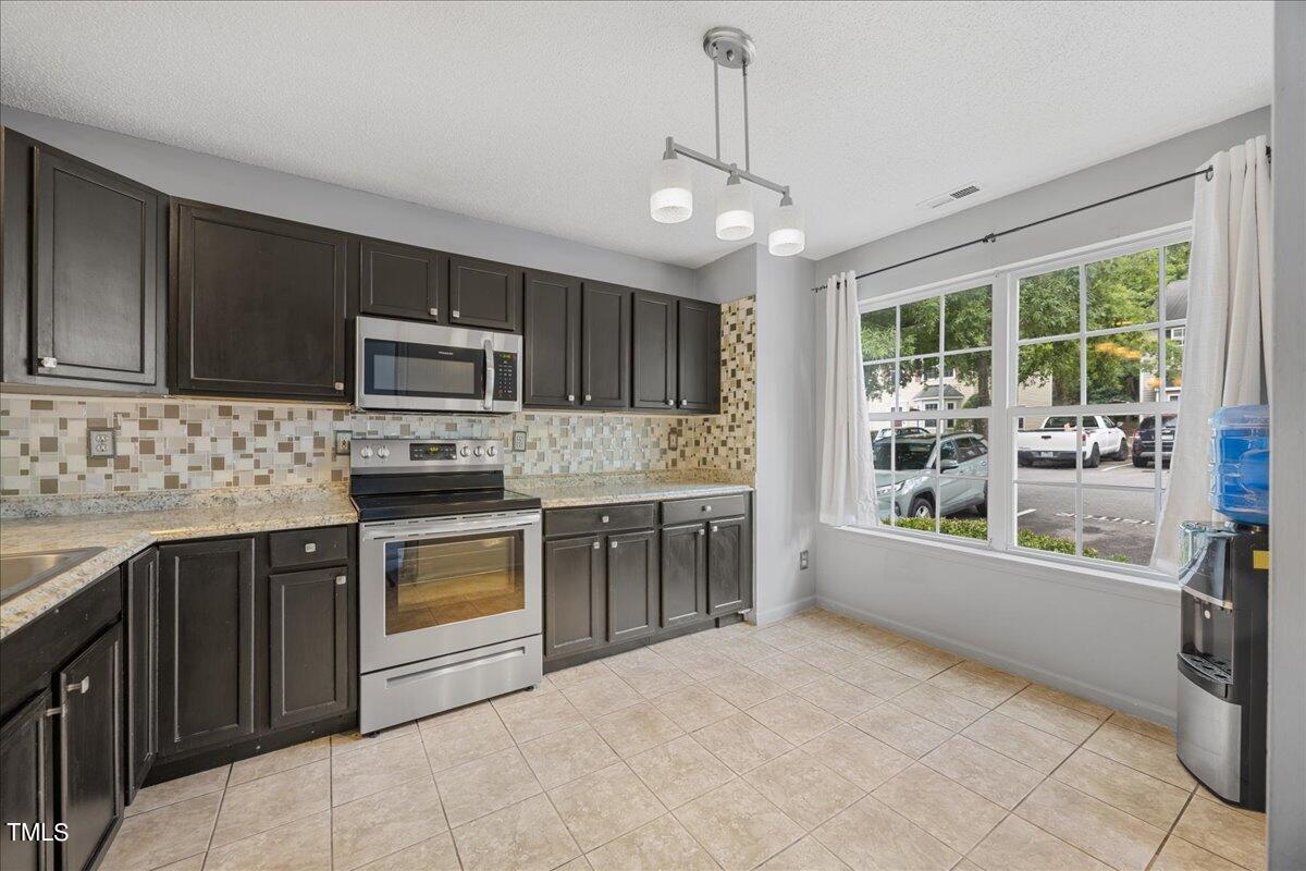 210 Climbing Ivy Court