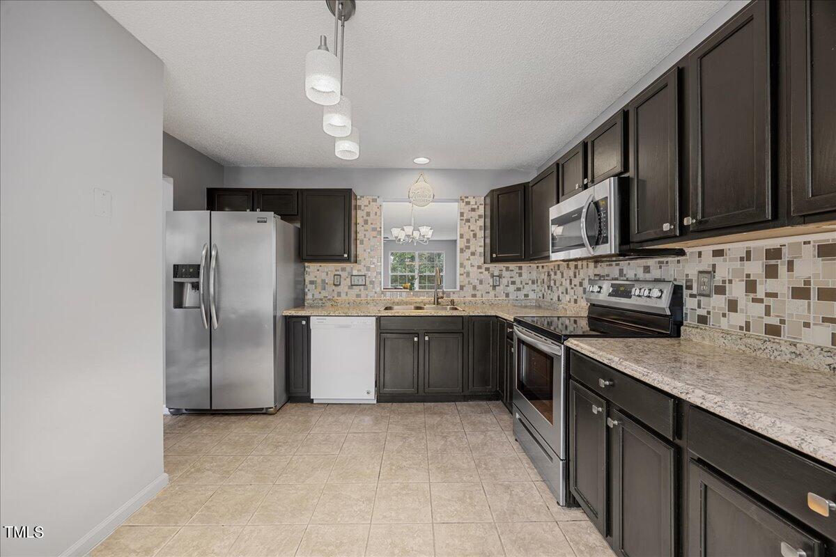 210 Climbing Ivy Court