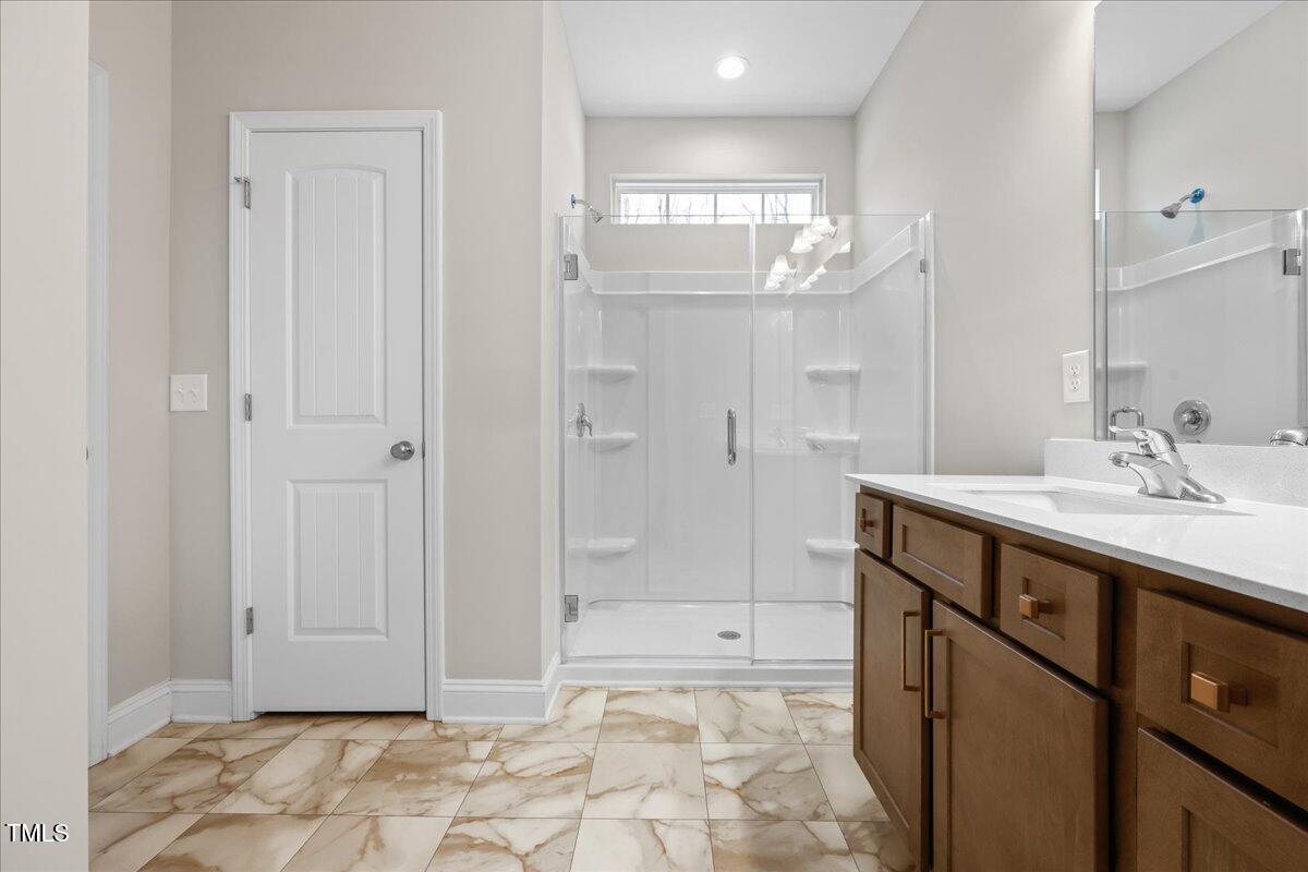 5375 Salem Woods Drive # 11 Unit: Sw 11