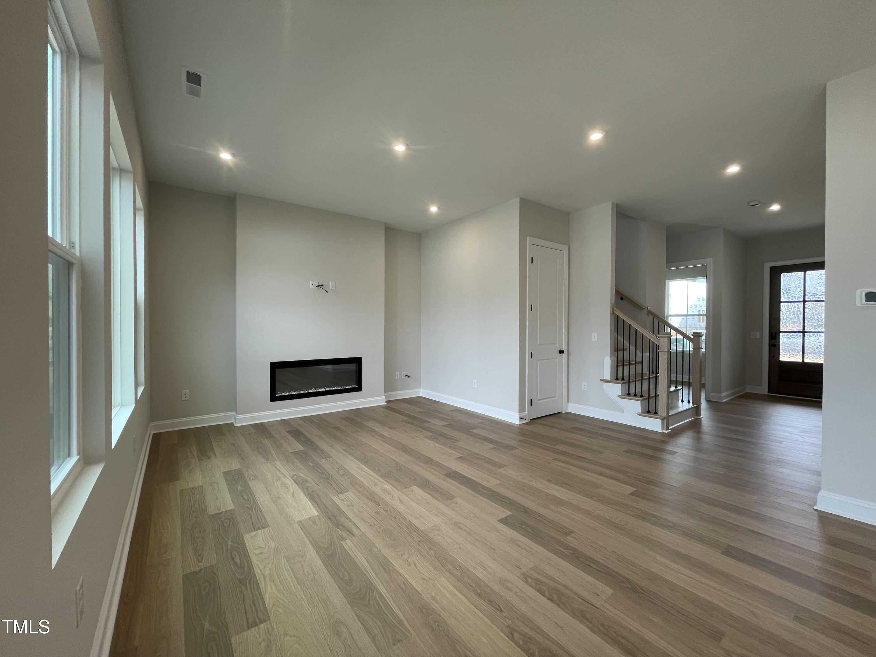 409 Marthas View Way