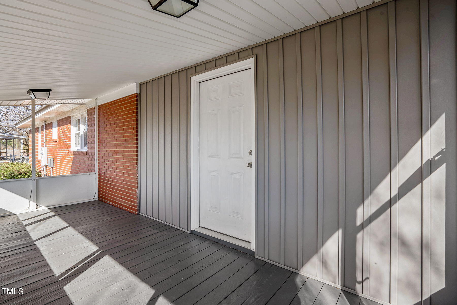 352 Old Crow Road