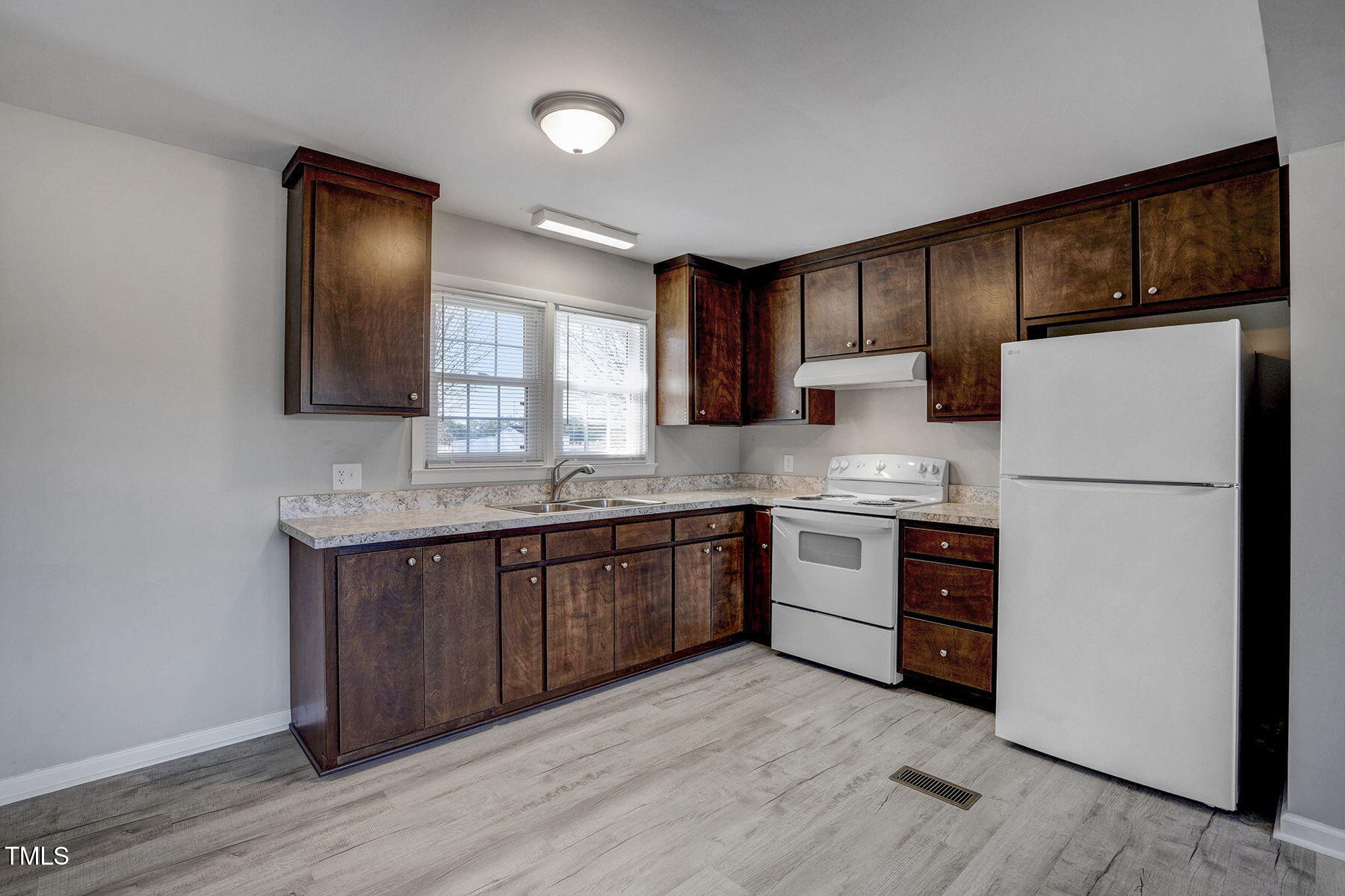 352 Old Crow Road