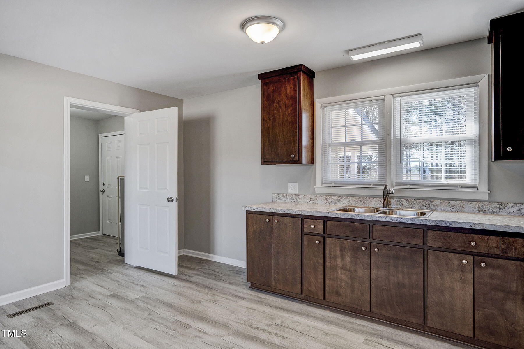 352 Old Crow Road